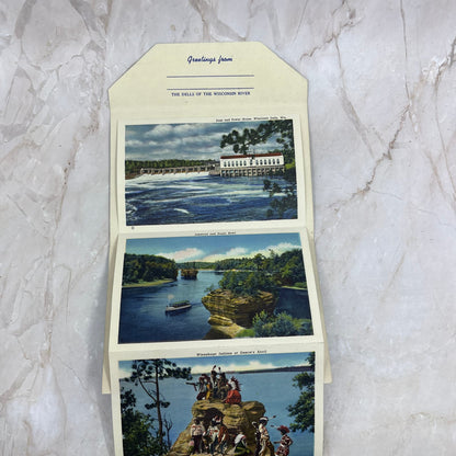 The Dells of Wisconsin River Vintage Souvenir Folder Book Views TI8-S2