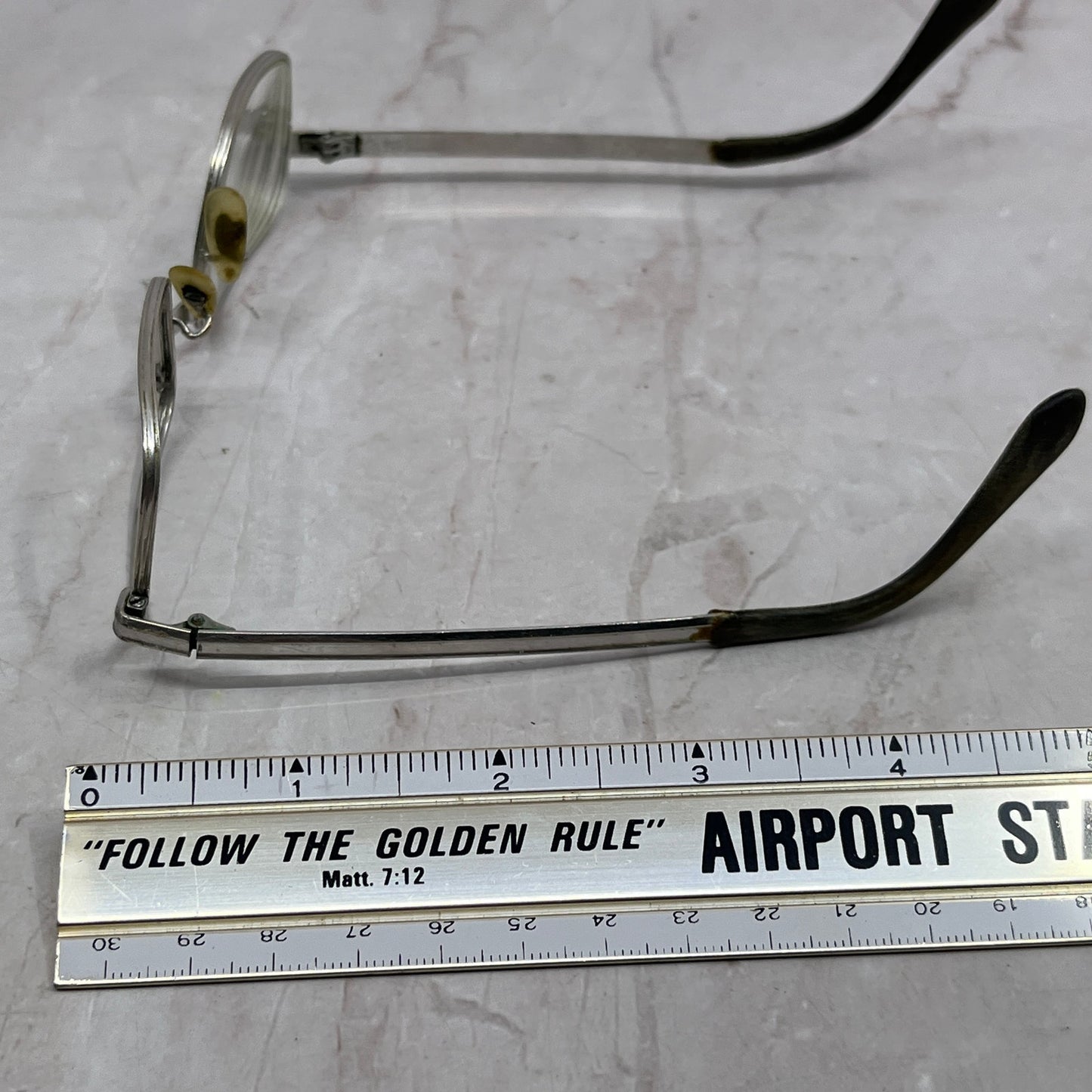 Vintage Universal 1/20 12K Gold Filled 5 3/4 Glasses Eyeglasses Frames TH9-G3-2