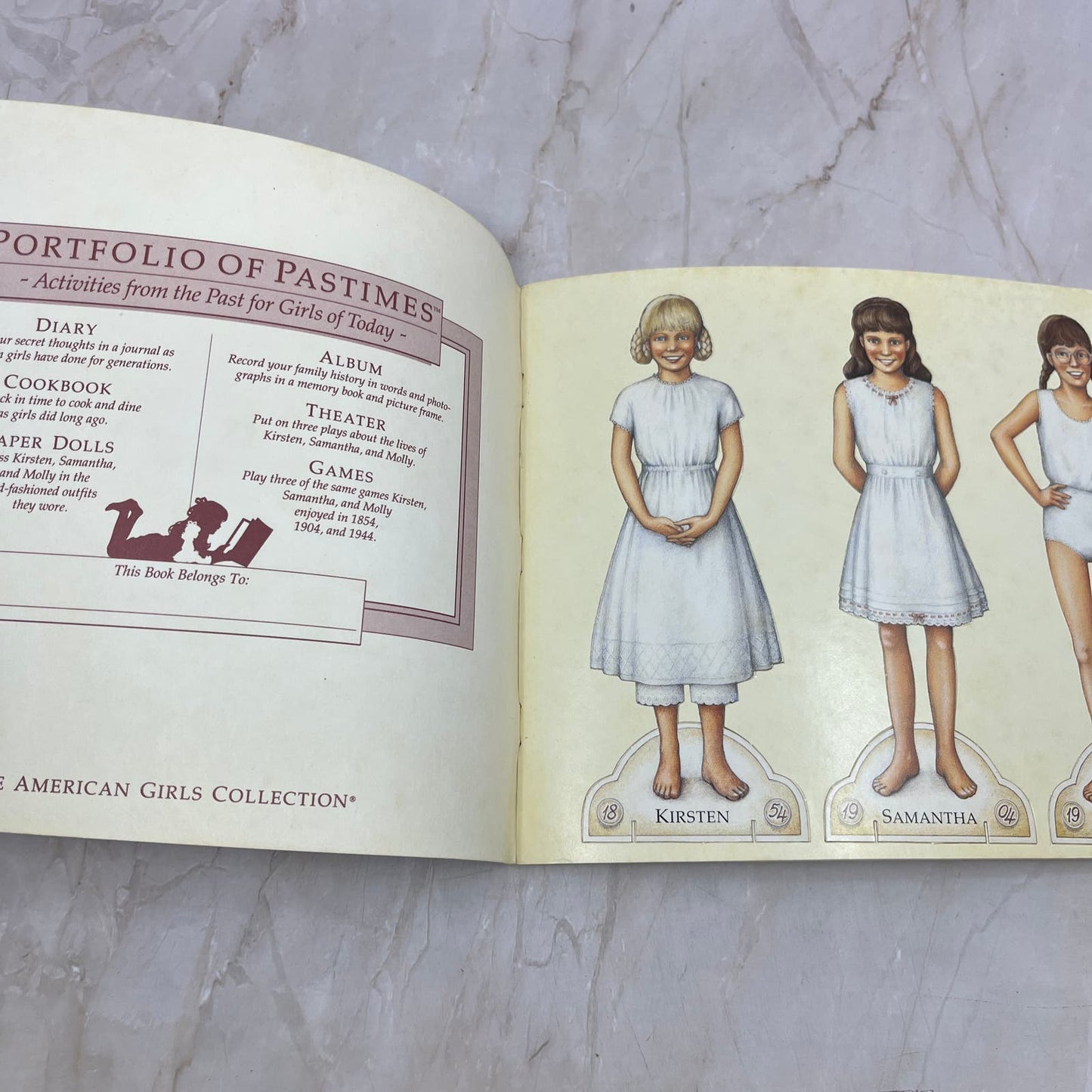 American Girl Portfolio of Pastimes Paper Dolls Kirsten Samantha Molly TI8-S8