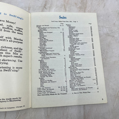 1950 Swift & Co Swiftining Mix Martha Logan 77 Recipes Cookbook Booklet TI9-P1