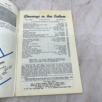 1965 May Gleanings in Bee Culture Magazine Bees Beekeeping Honey TD7