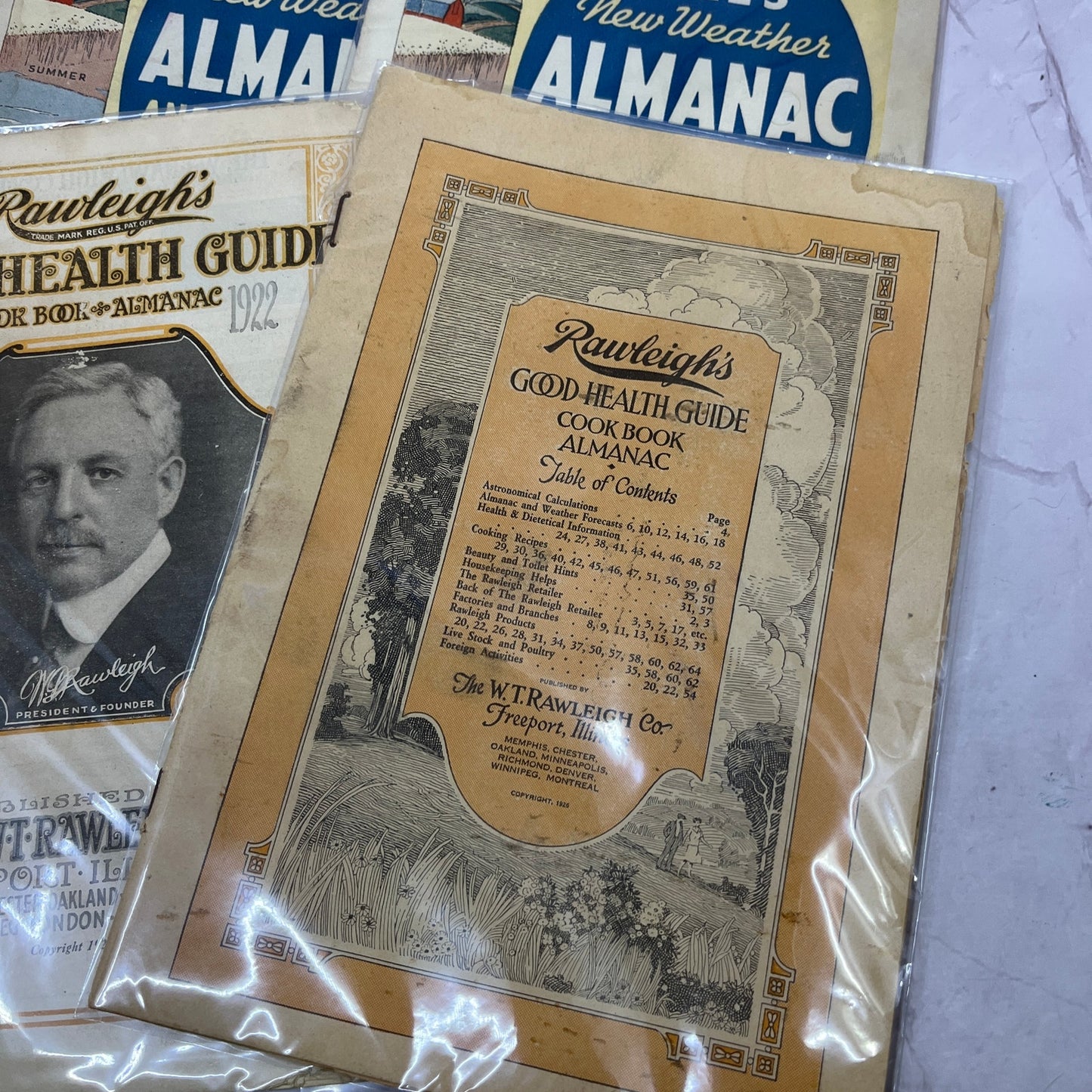 Lot of 7 Antique Almanacs Rawleighs, Dr. Miles TK3