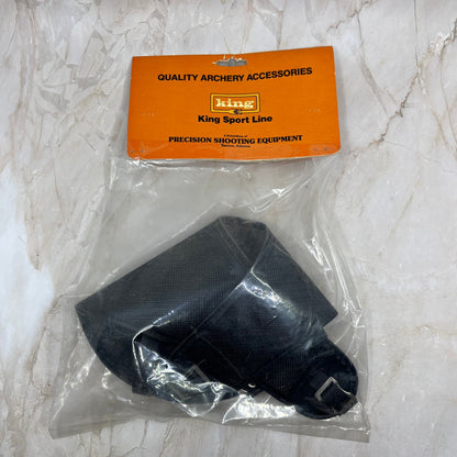 1970s King Sport Line 4400ks King Archery Chest Protector White in Package TD5-3