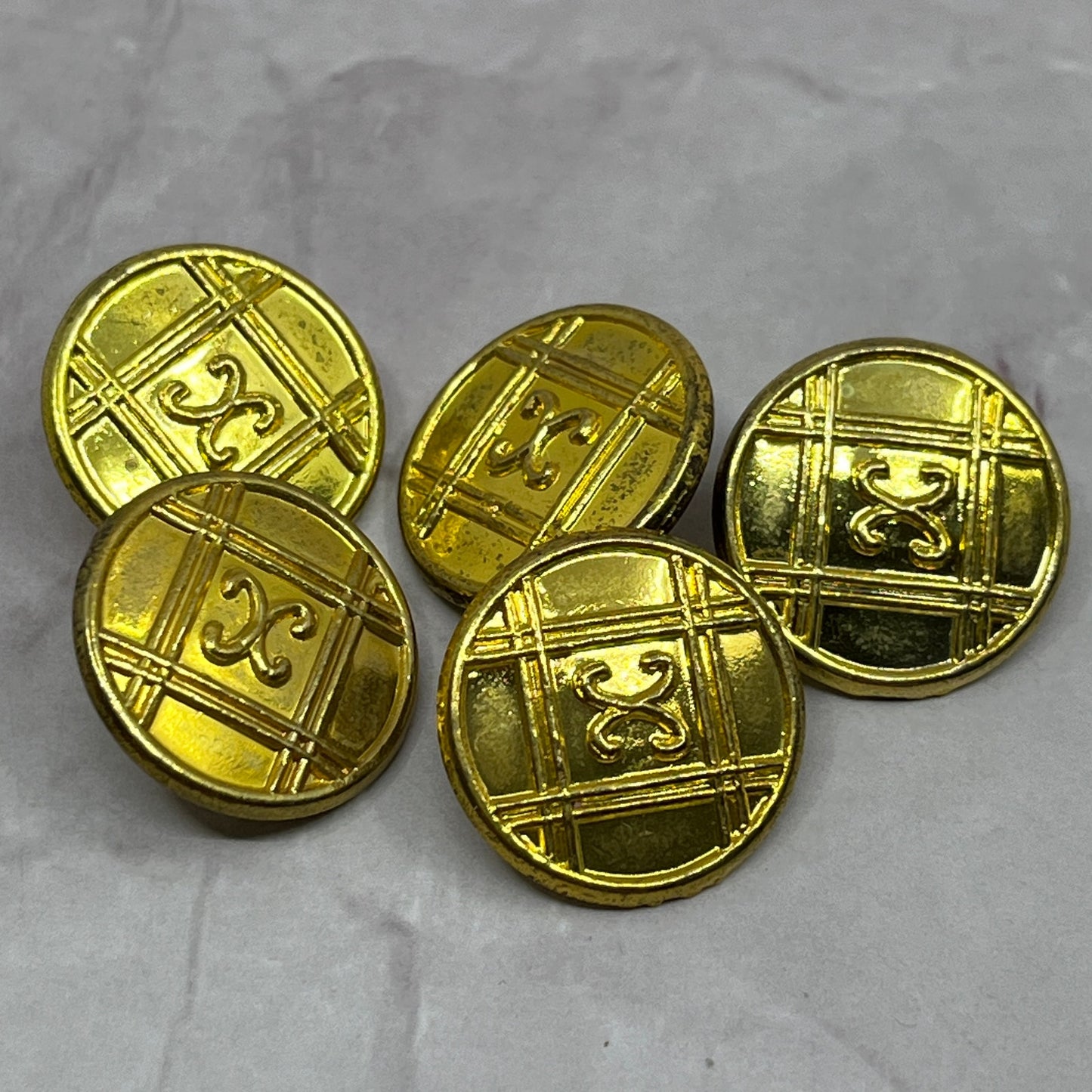 Vintage Gold Tone Embossed X Plaid Metal Button Set of 5 SC1