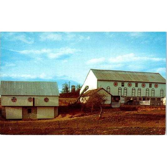 Amish Hex Sign White Barn Pennsylvania Dutch Country Postcard PD8