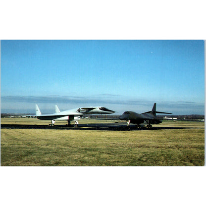 Rockwell International B-1A North American XB-70 Valkyrie Postcard TG8-PC