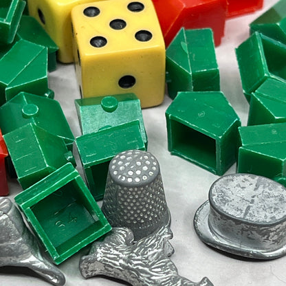 c1960s Lot Monopoly Replacement Pieces, Plastic Houses, Hotels, Dice SE2