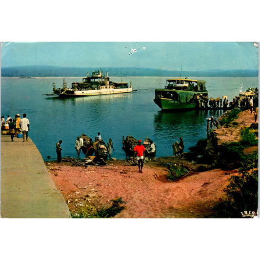c1970 Nigeria - Niger Ferries at Asaba Vintage Postcard PE5