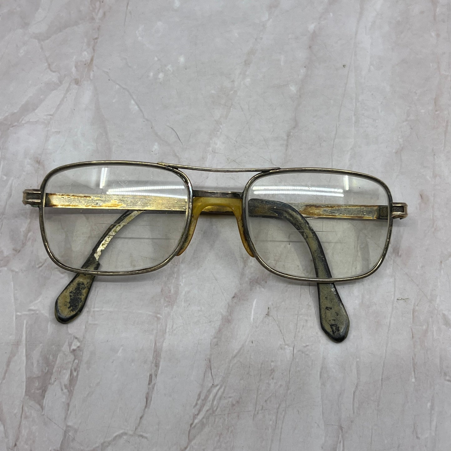 Vintage Universal Aviators 1/30 10K Gold Plate Eyeglasses Frames TH9-G1-7