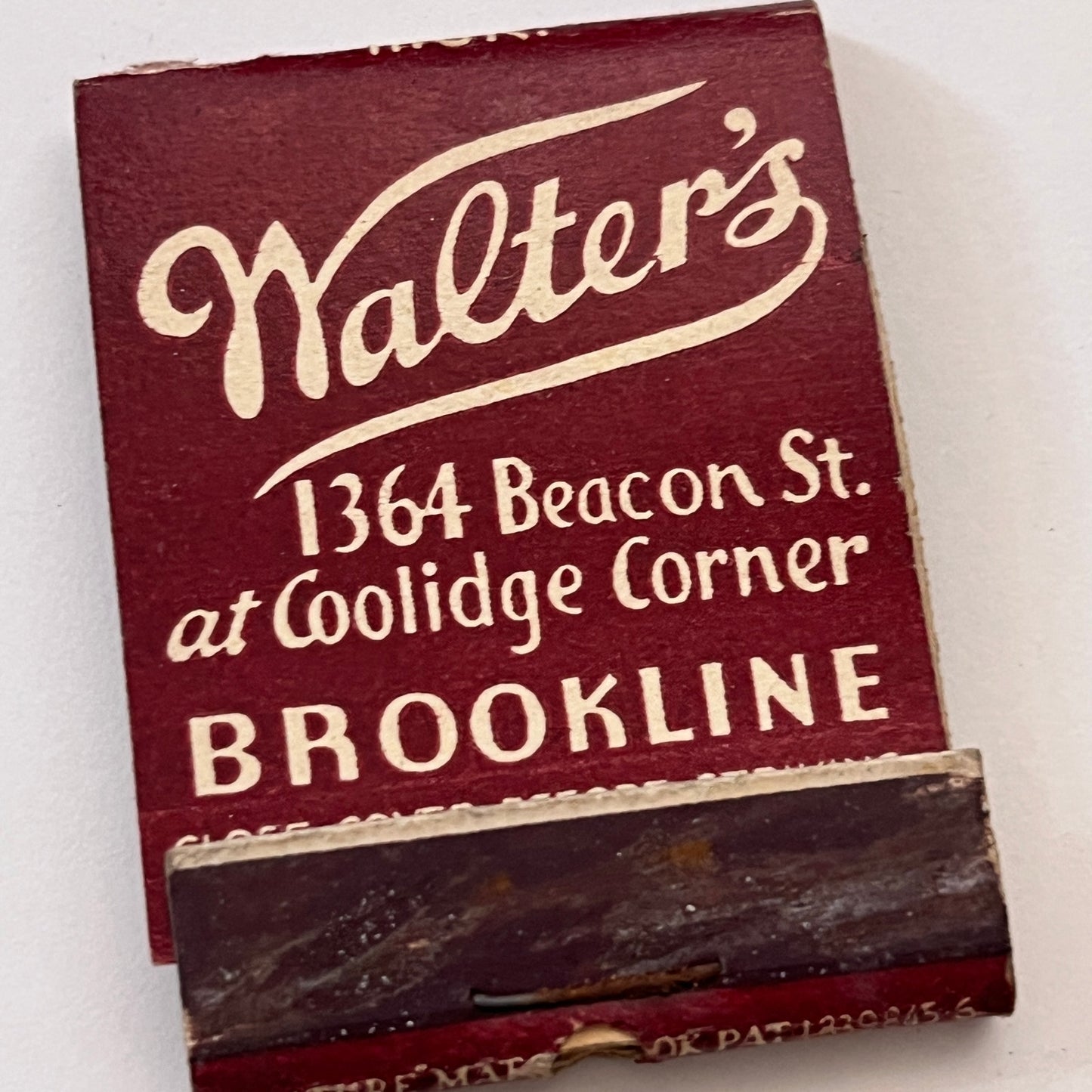 Walter's Restaurant 1364 Beacon St Brookline Vintage Matchbook Cover TB8-MB3-4