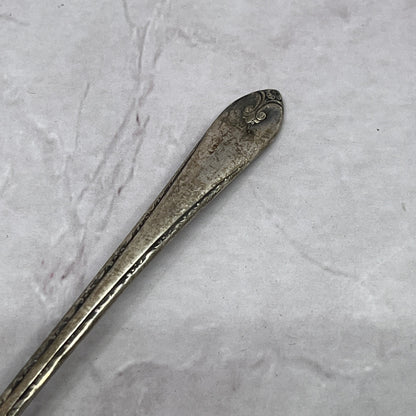 Vintage Wm Rogers Exquisite Baby Spoon 4.25” Silver Plate SB7