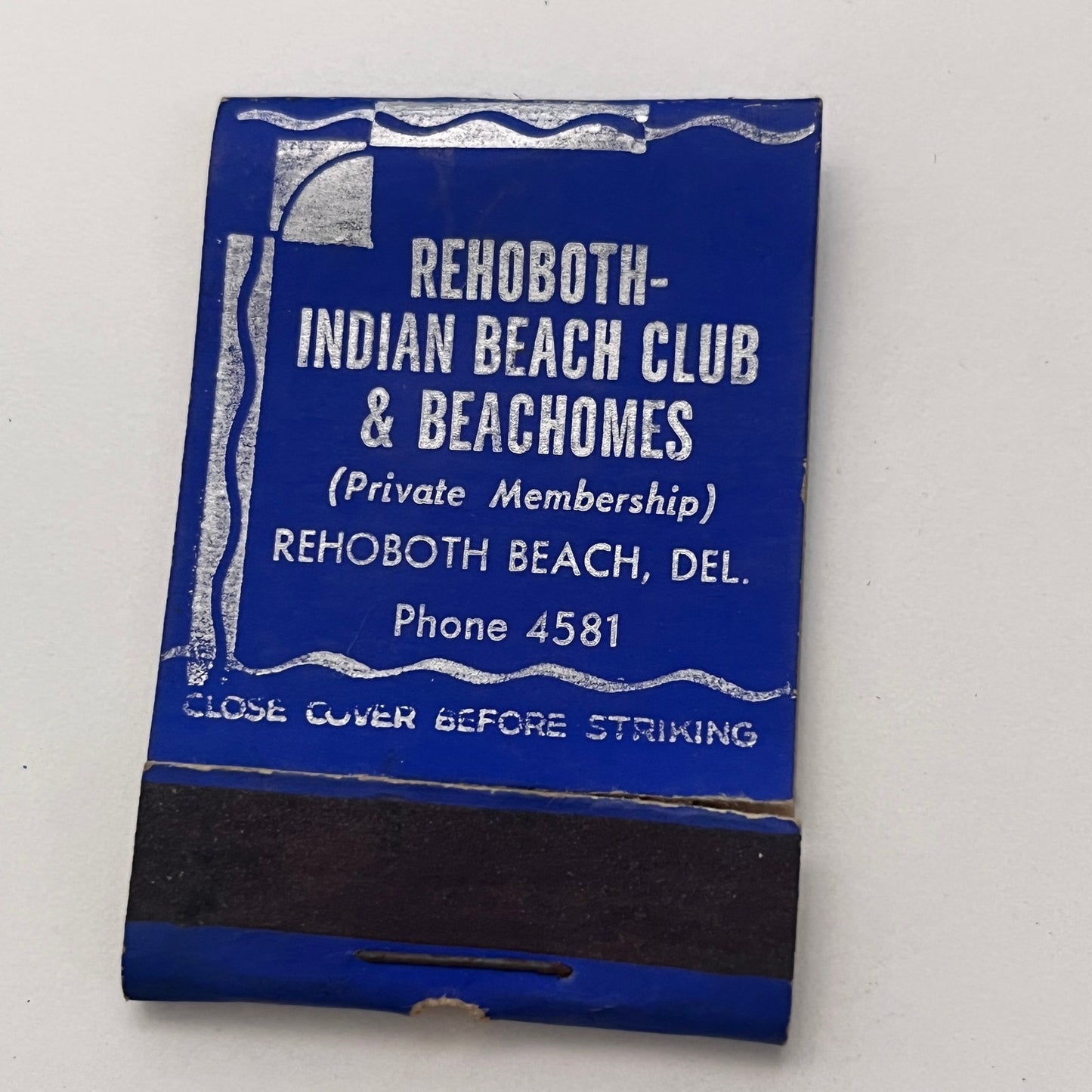 Rehoboth Indian Beach Club & Beachomes Delaware Vintage Matchbook Cover TB8-MB-1