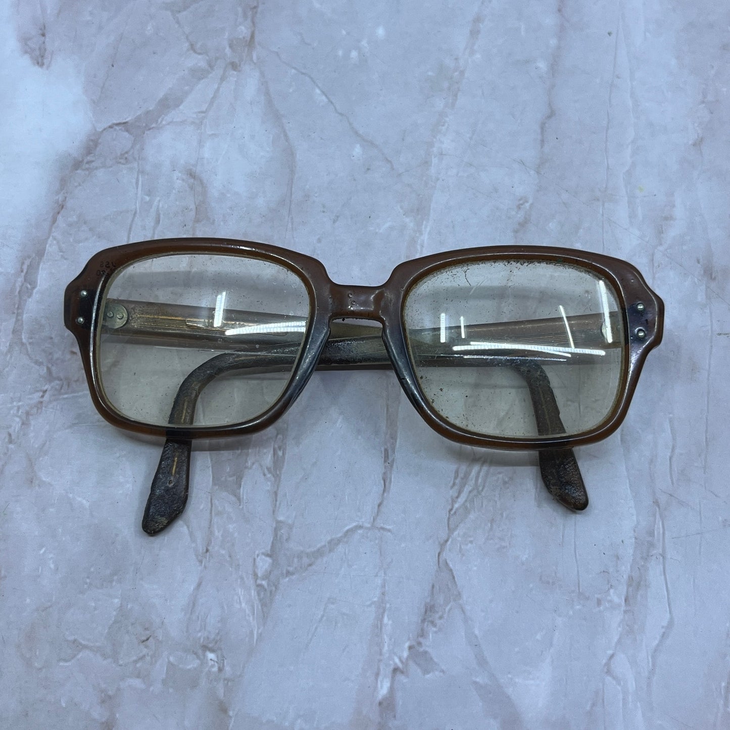 Vintage USS 4 1/2-5 3/4 Sunglasses Eyeglasses Frames TG7-G2-3