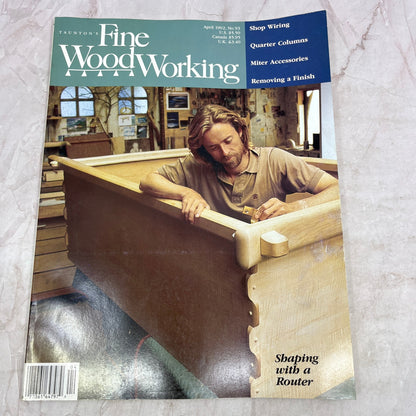 Shaping With a Router - Apr 1992 No 93 - Taunton's Fine Woodworking Magazine M35