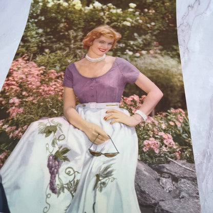 Cindy Red-Headed Senorita Vintage Mexican 12x14" Art Print V21