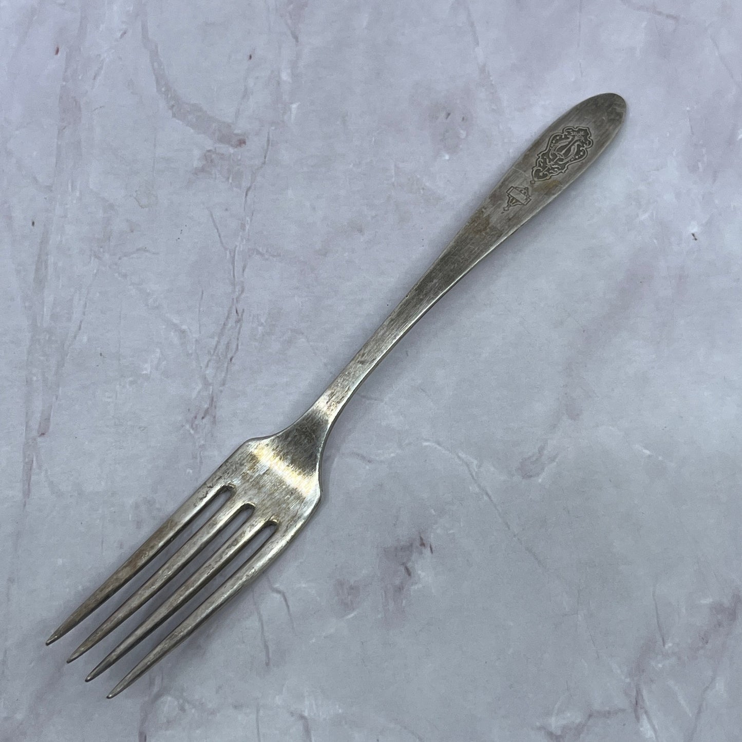 Community 7.5" Dinner Fork Bird of Paradise Pattern Vintage Silverplate TC5-OS-2