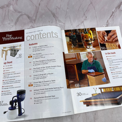 Expanding Table - Aug 2011 No. 220 - Taunton's Fine Woodworking Magazine M36