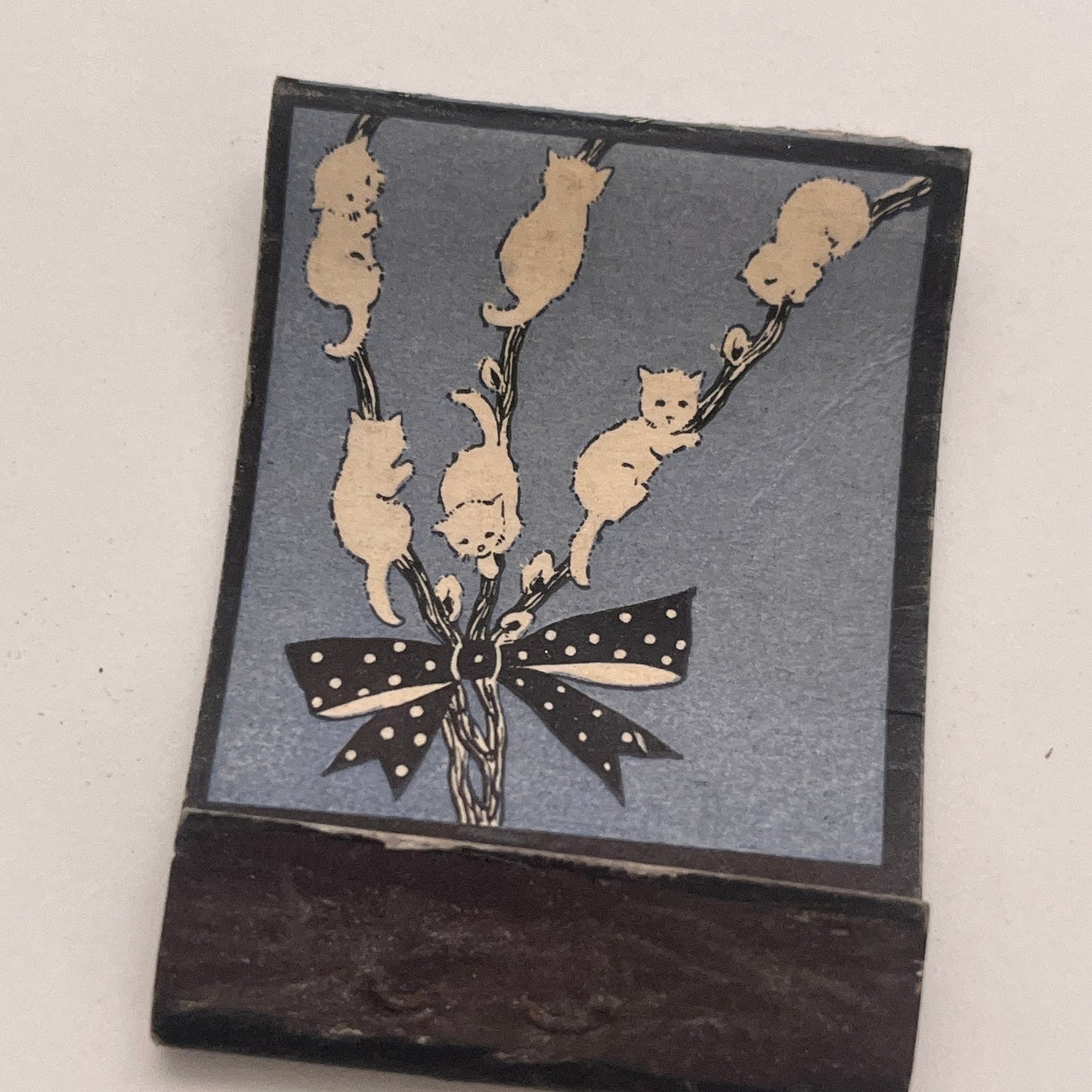 White Fluffy Kittens on a Bow Vintage Matchbook Cover TB8-MB2-4