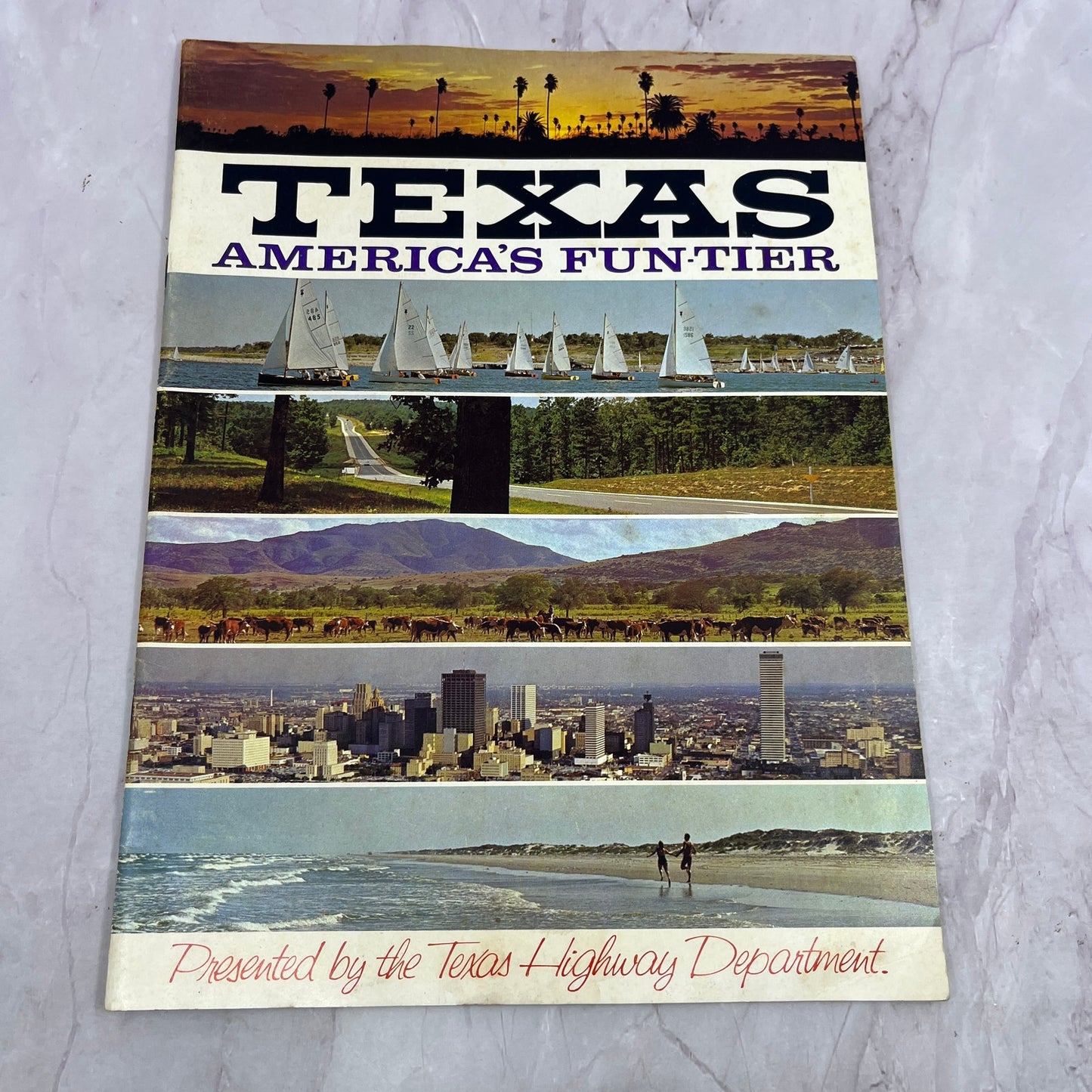 c1970 Texas America's Fun-Tier Travel Guide Souvenir Booklet TC5-LP1