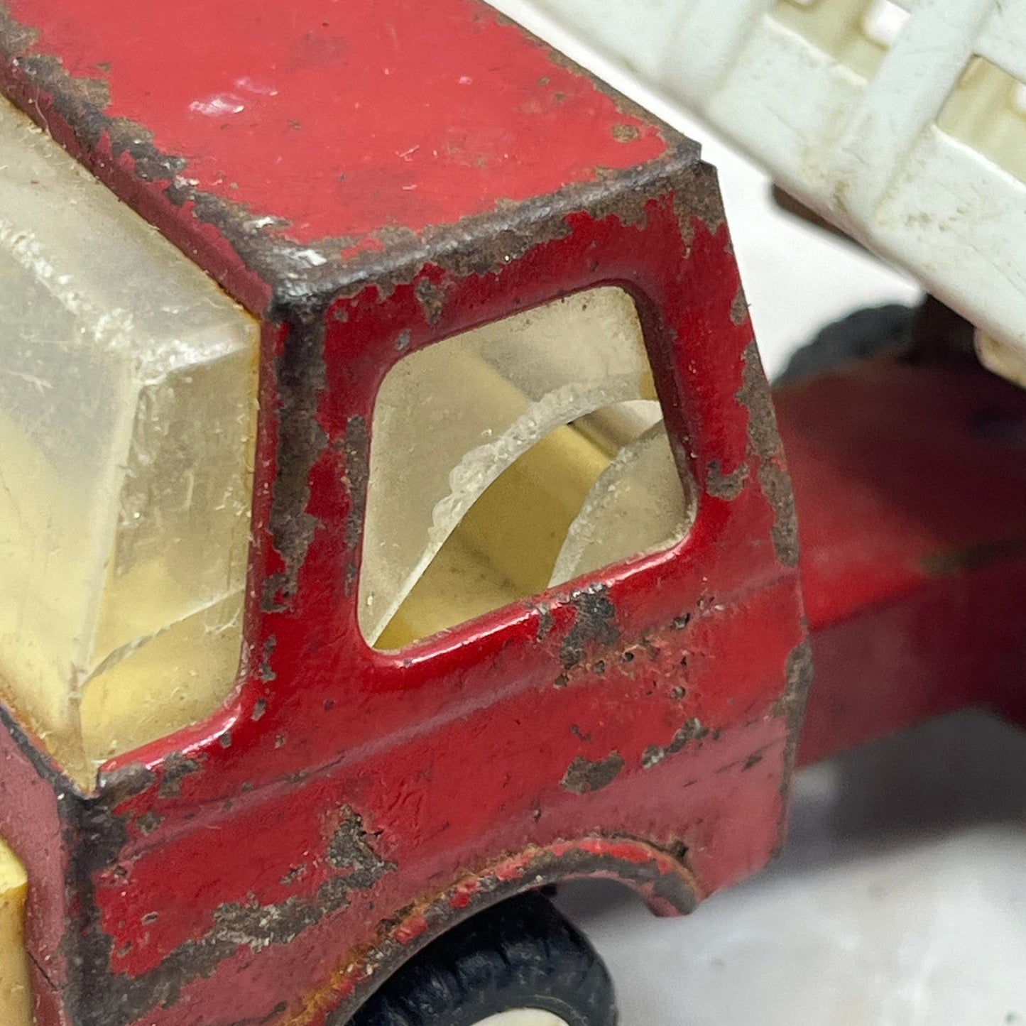 Vintage Cattle/Live Stock Pickup Farm Truck Pressed Steel Red Japan 4.25" TH5
