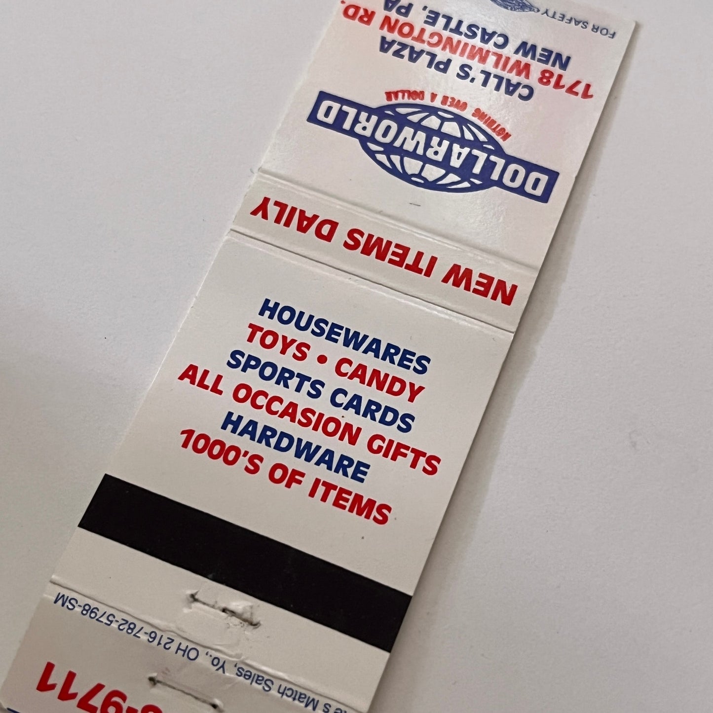 Dollarwold Call's Plaza New Castle PA Vintage Matchbook Cover TB6-MB2-1