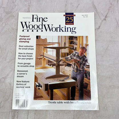 Trestle Table Breadboards - Apr 2000 No 141 Fine Woodworking Magazine M33
