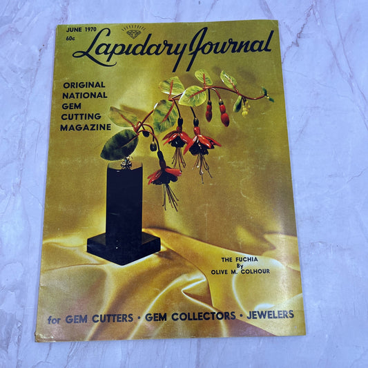 The Fuchia Olive M. Colhour - Lapidary Journal Magazine - Jun 1970 M25