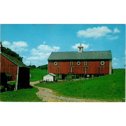 Berks Hex Sign Barn Pennsylvania Dutch Country Vintage Postcard PD5