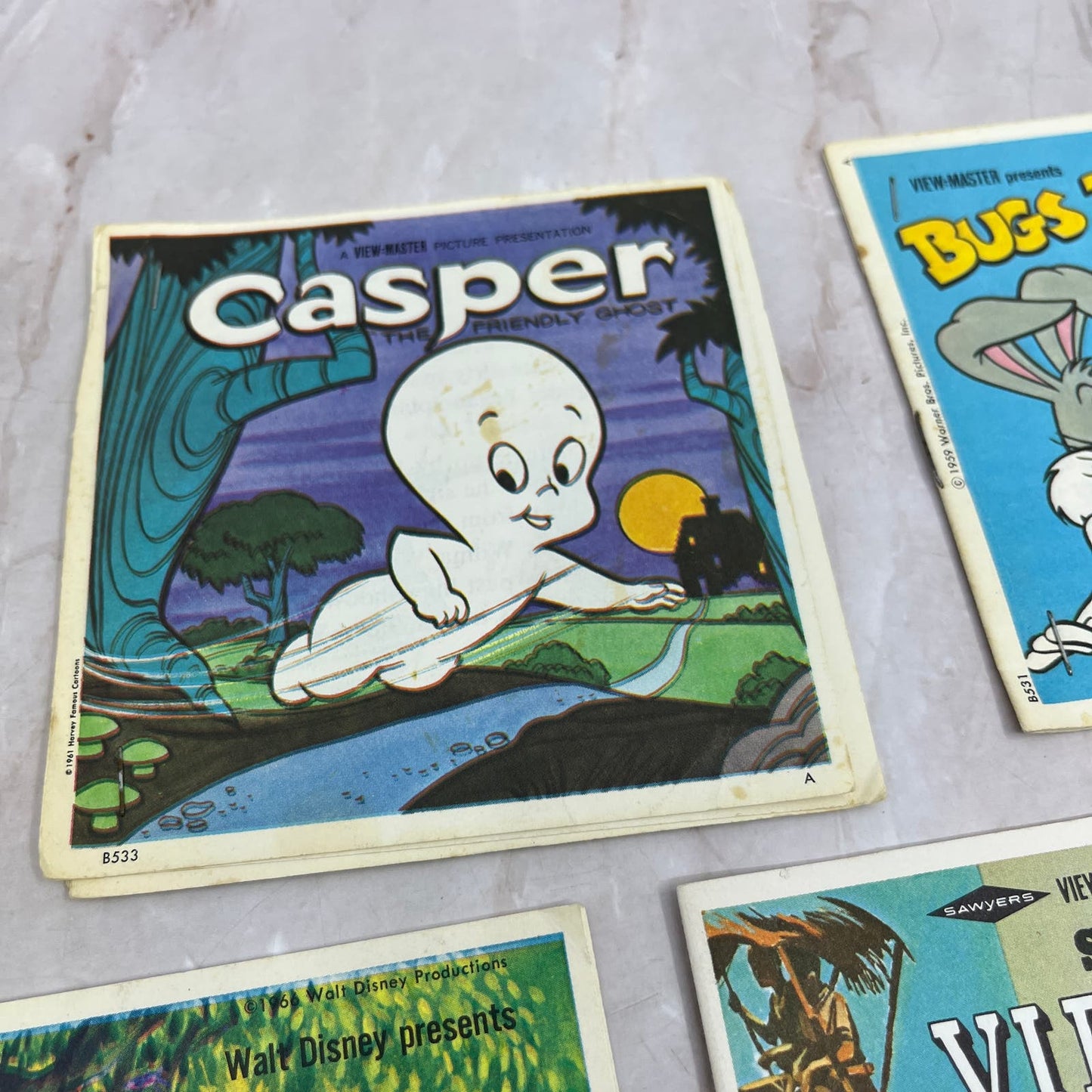 Lot of 5 View-Master Picture Presentation Booklets Casper Bugs Bunny TG8-VW