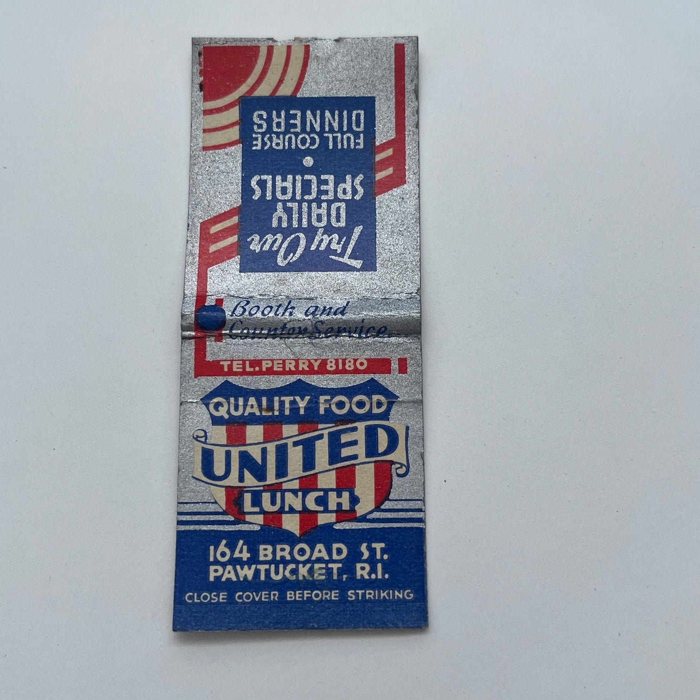 United Lunch 164 Broad St Pawtucket RI Vintage Matchbook Cover TB8-MB-3