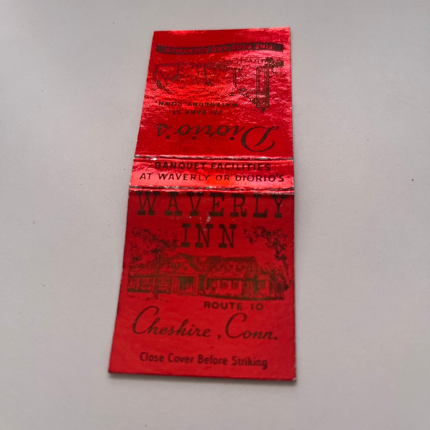 Waverly Inn Cheshire, Diorio's Restaurant Waterbury CT Matchbook Cover MM3-4