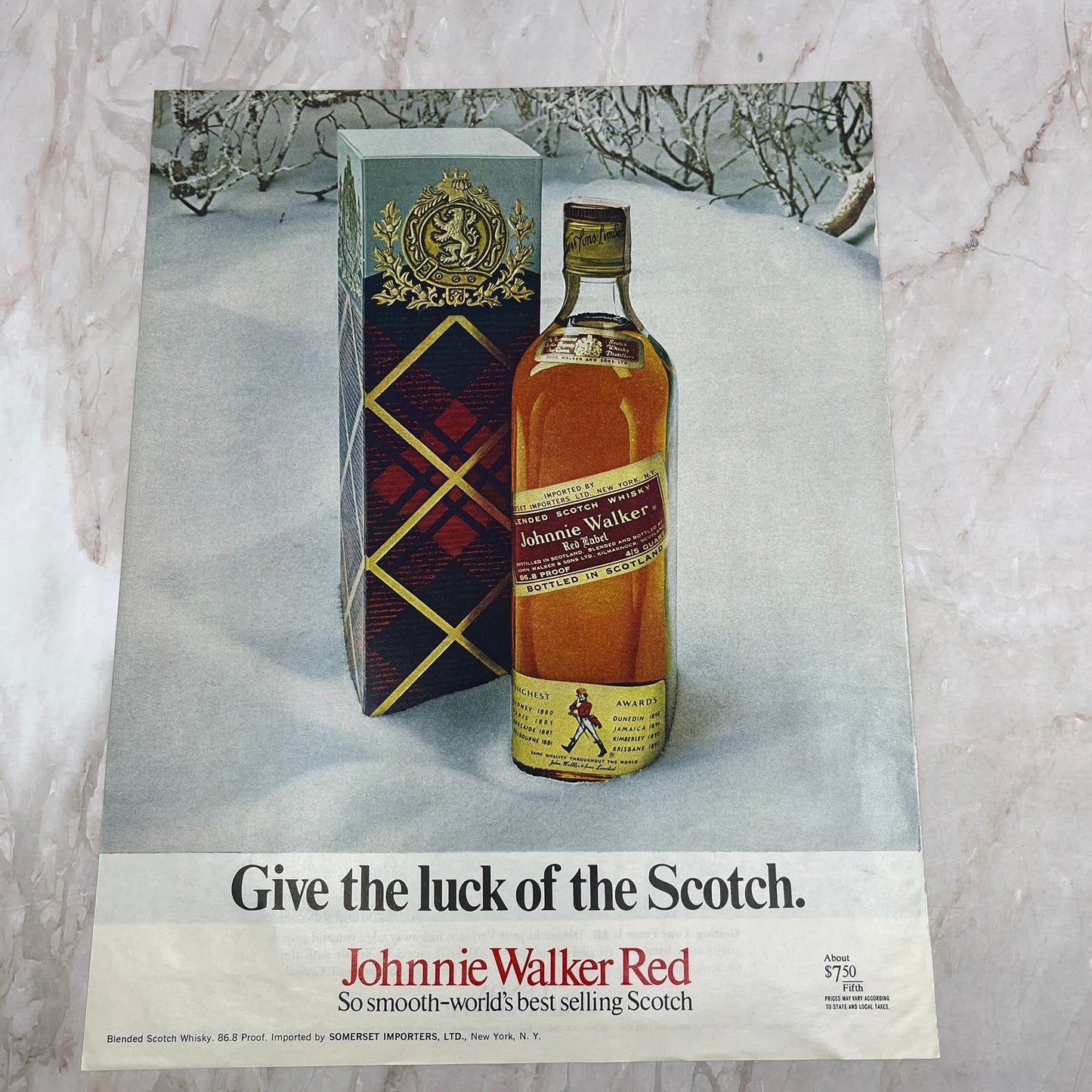 Johnnie Walker Red Label Scotch Whiskey 10x13 Magazine Advertisement FL6-7