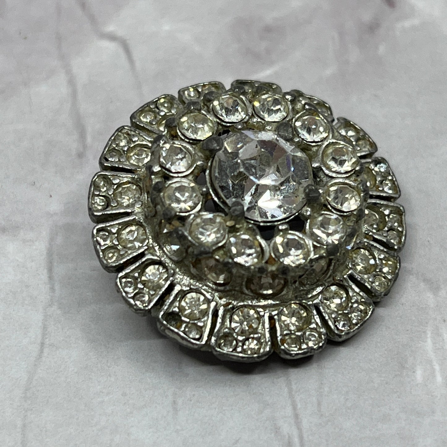 Vintage Silver Tone Rhinestone Button SC1