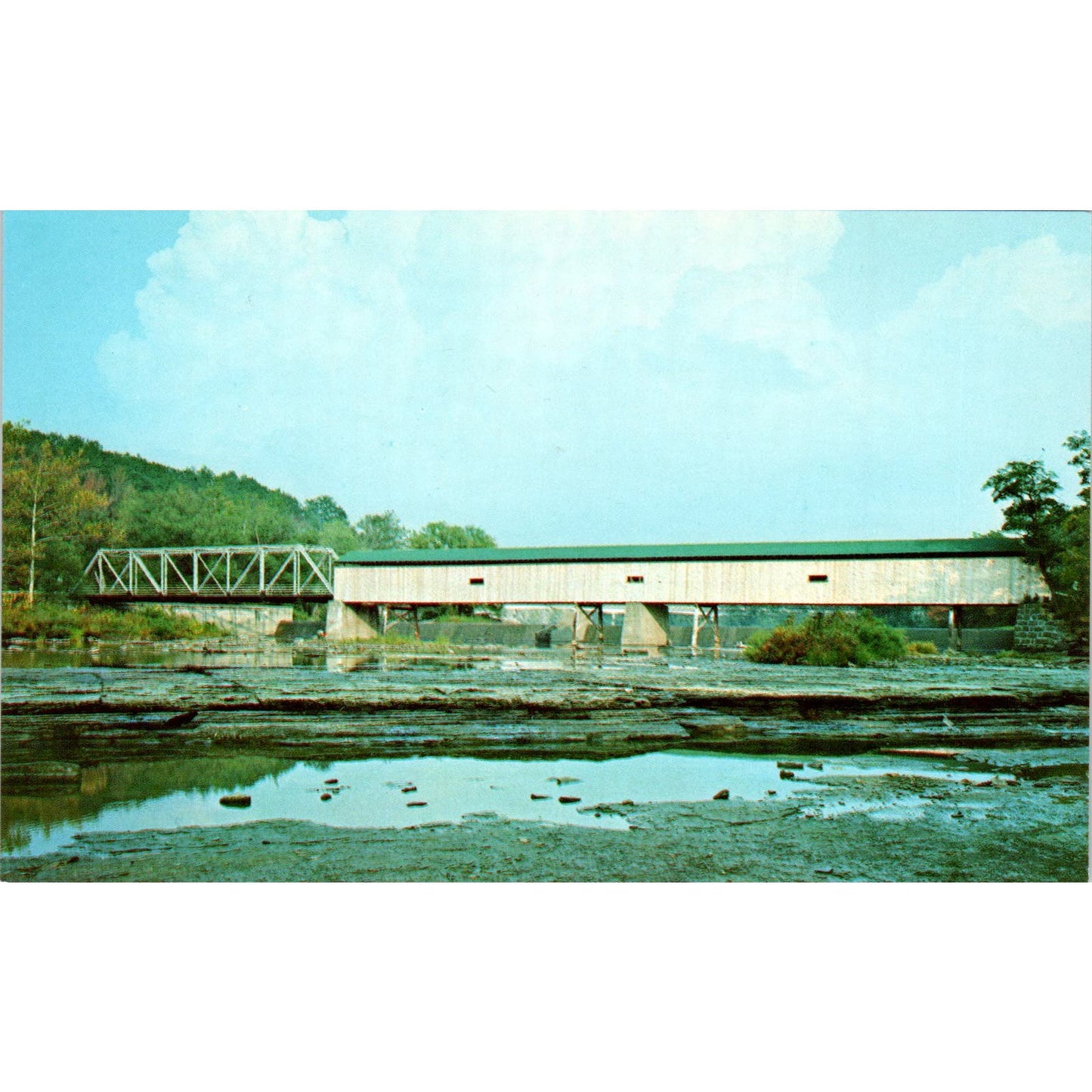 Grand Bridge Grand River Harpersfield OH Covered Bridge Postcard PB10
