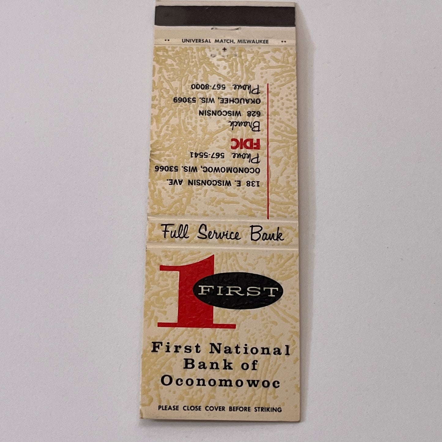1st National Bank of Oconomowoc Okauchee WI Vintage Matchbook Cover TB6-MB1-15