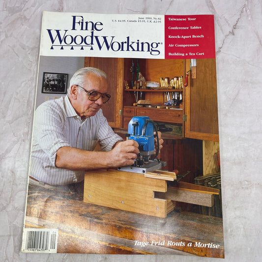 Tage Frid Routs a Mortise - Jun 1990 No 82 - Fine Woodworking Magazine M34