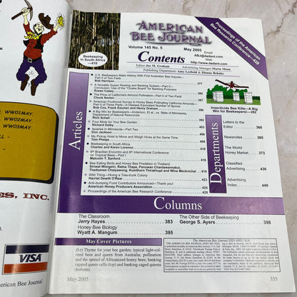 2005 May American Bee Journal Magazine Bees Beekeeping Honey M8