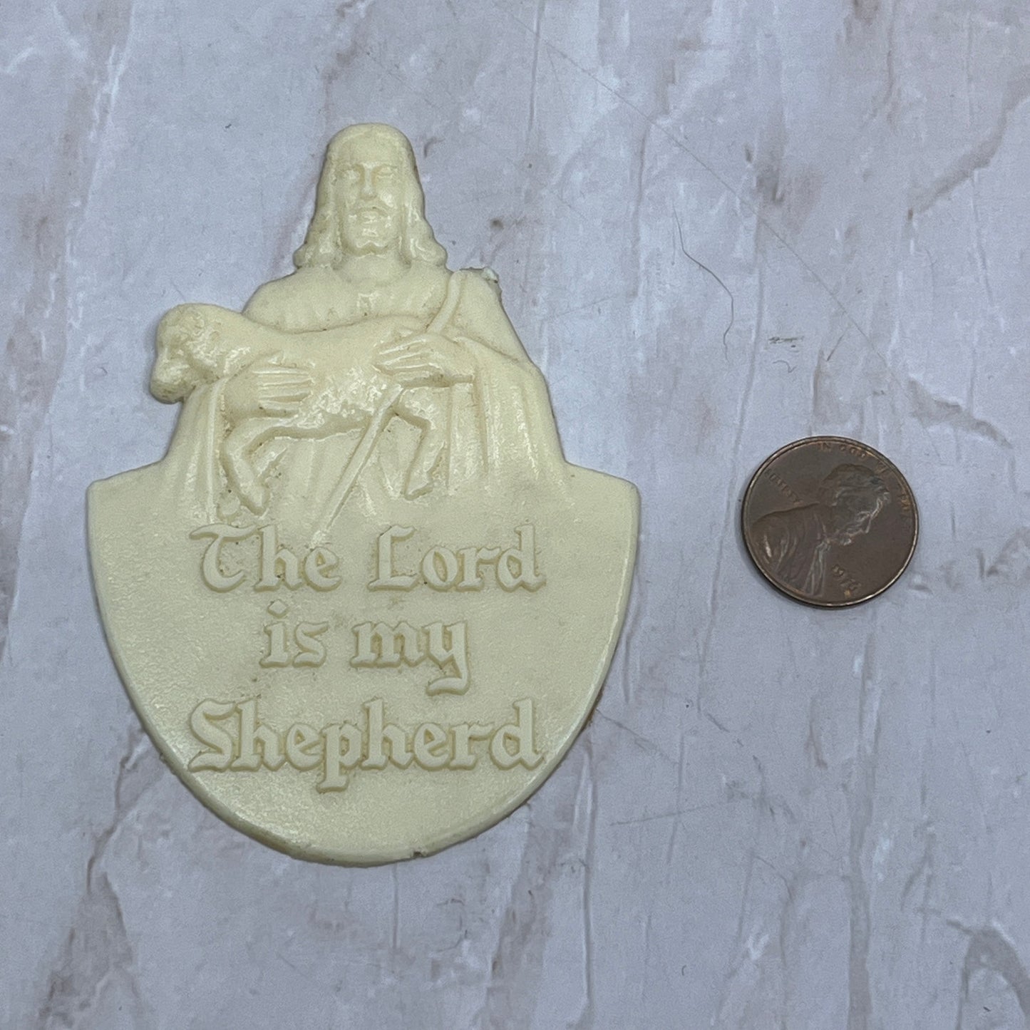 Vintage The Lord is My Shepherd Celluloid Cream Medallion SB3