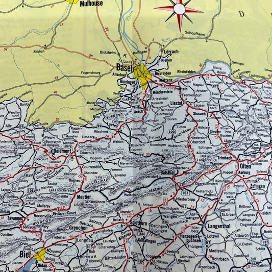 1960s Esso Schweiz Suisse Switzerland Fold Out Travel Map ML1-7