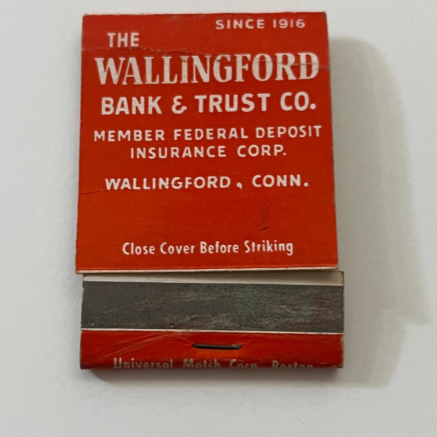 The Wallingford Bank & Trust Co Wallingford CT Vintage Matchbook Cover TB6-MB1-2