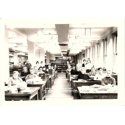 1959 Waybill Filing Bureau Milwaukee Road Chicago 5x7 Vintage Photograph AG2-H4