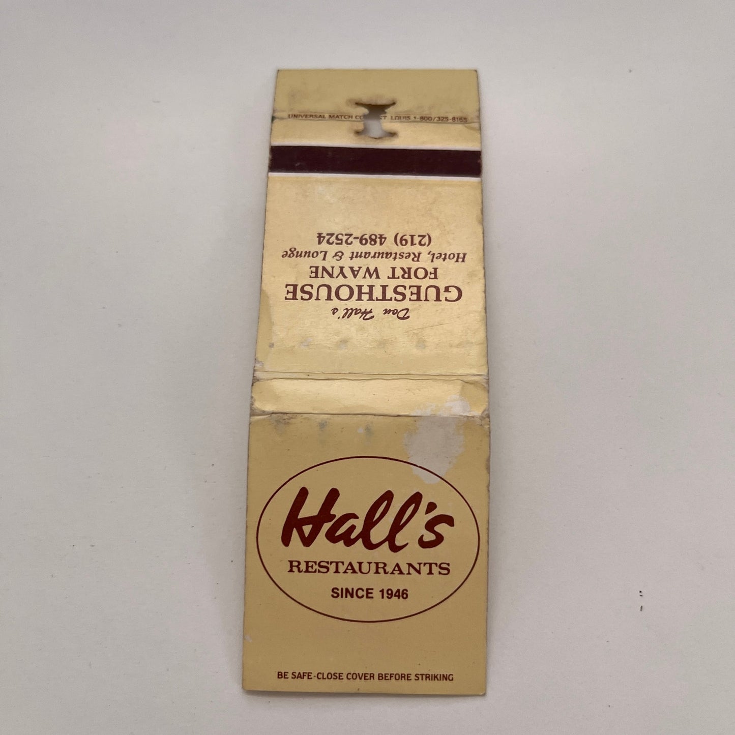 Halls Restaurants Don Hall's Guesthouse Ft. Wayne Vintage Matchbook TB6-MB2-15