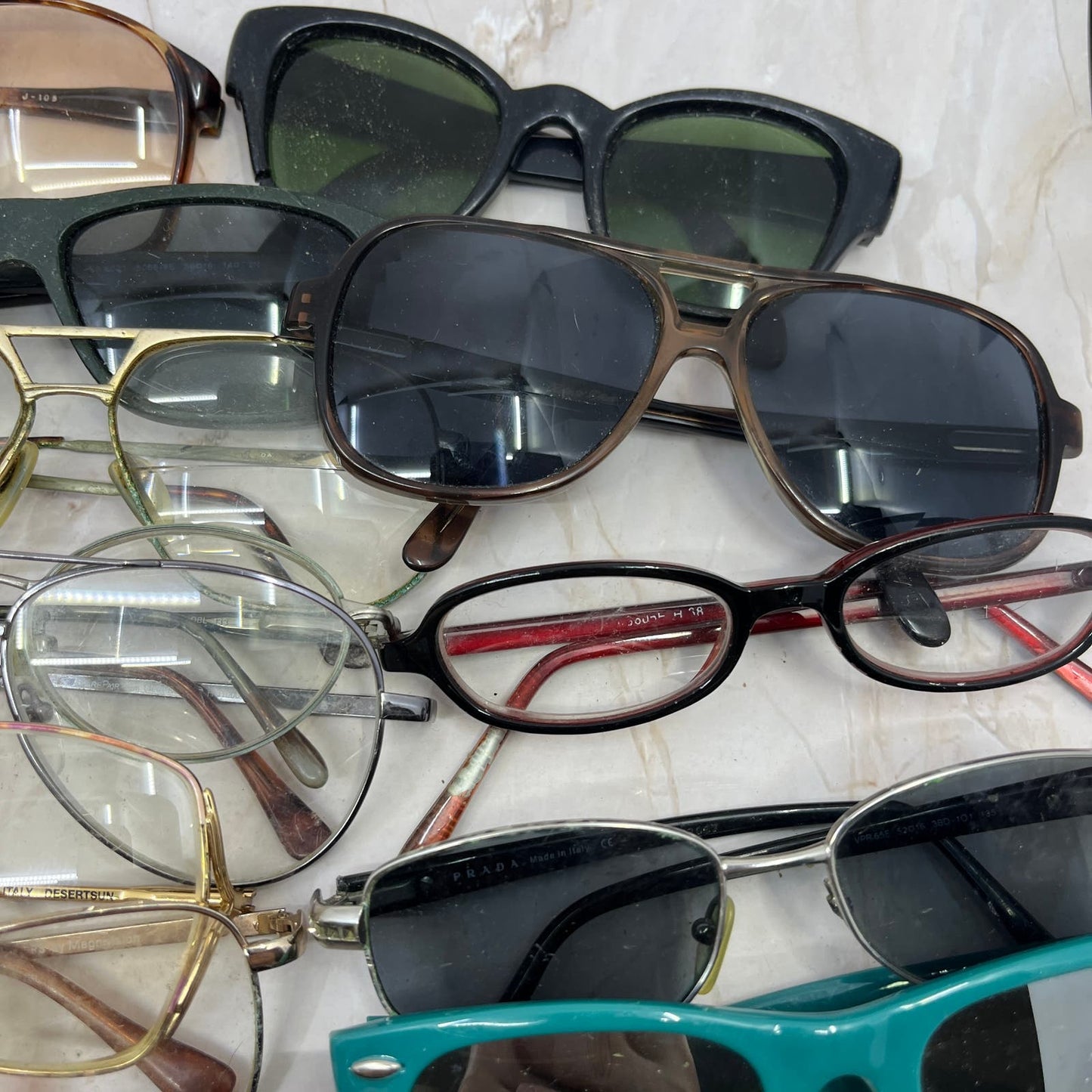 HUGE Lot of Vintage Eyeglasses Sunglasses Frames For Parts or Repair TE9