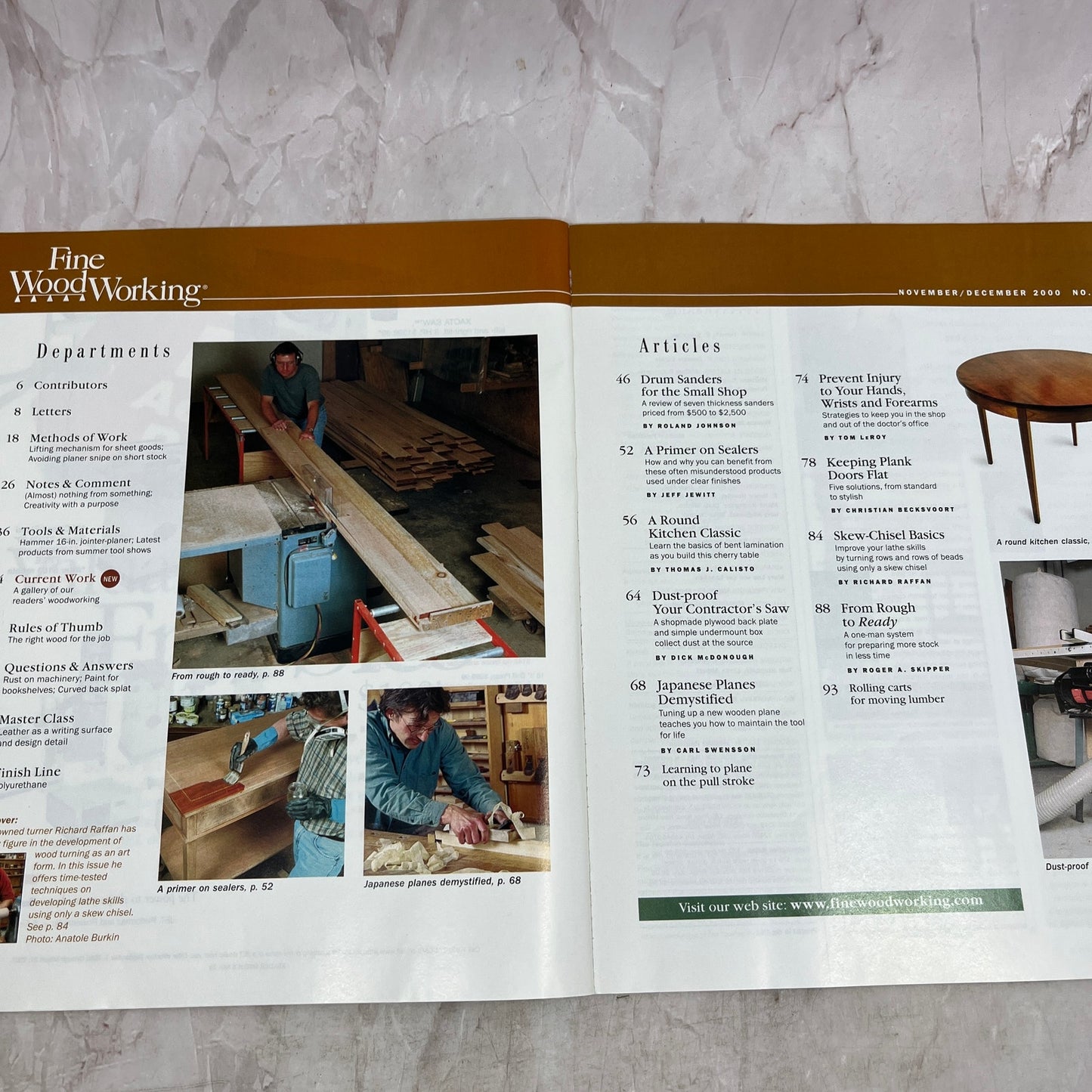 Improve Turning Skills - Dec 2000 No 145 Taunton's Fine Woodworking Magazine M33