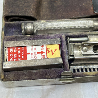 Antique Valet Auto Strop Razor in Original Metal Case Shaving Kit TI9