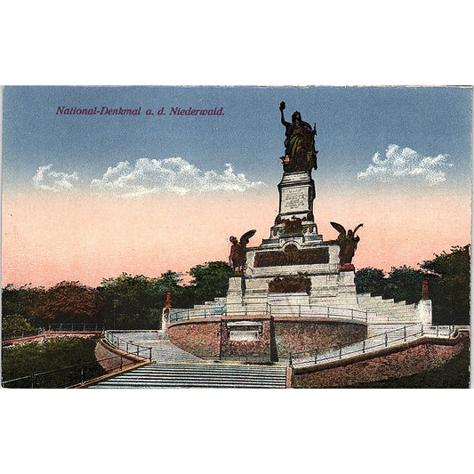 National-Denkmal a.d. Niederwald German Antique Postcard PE9