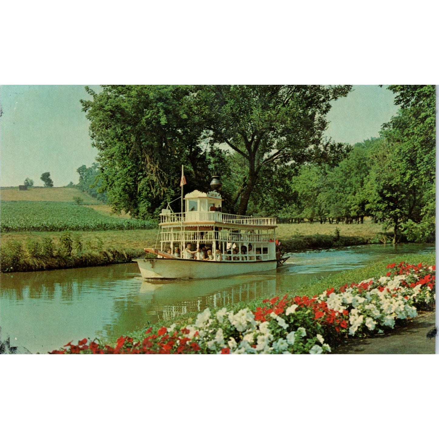 Dutch Wonderland Castle Gift Shop Pennsylvania Dutch Country Postcard PD7