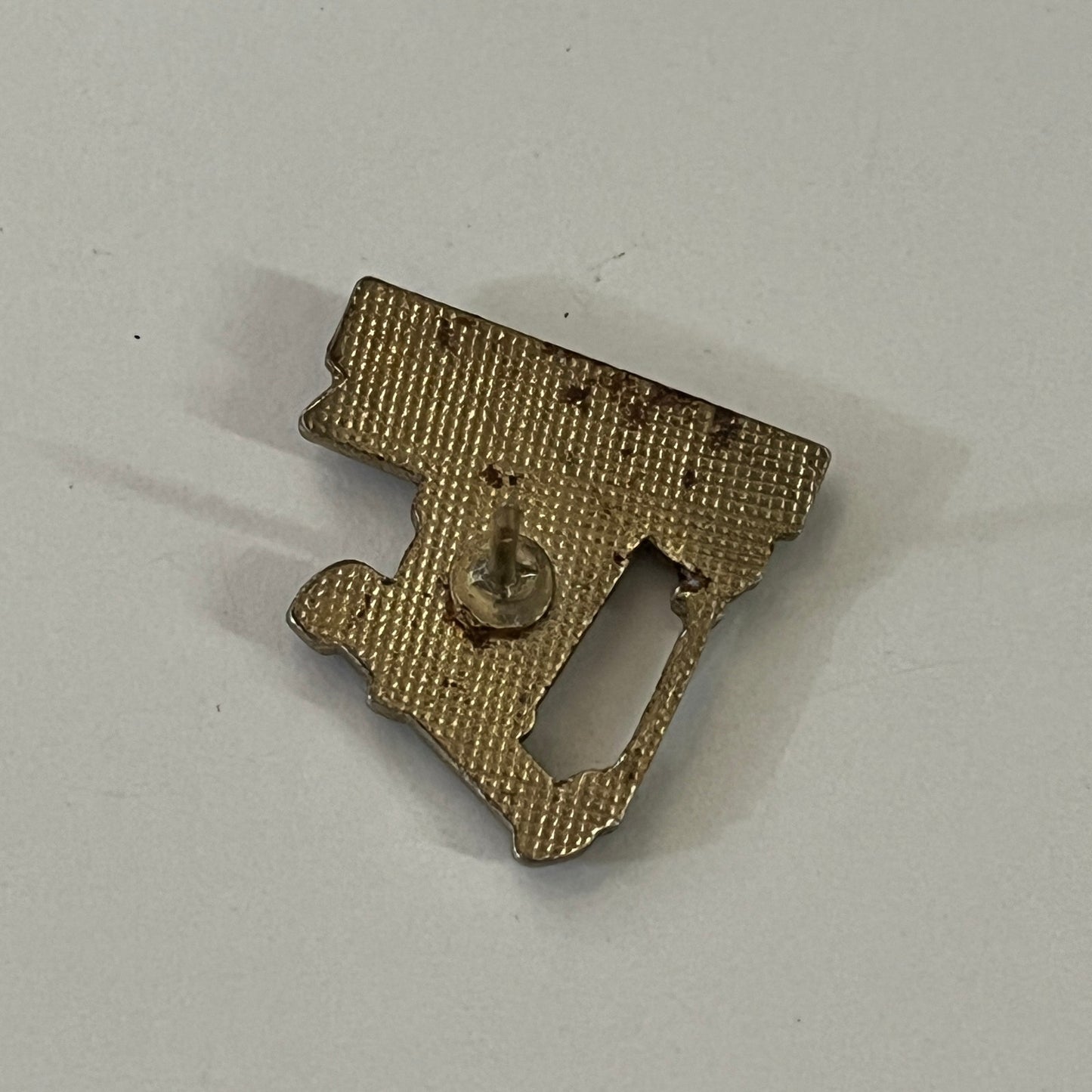 State of Oklahoma OK Oil Derrick Vintage Lapel Pin Enamel Pinback Button SD6