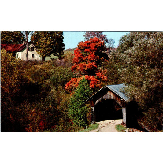 Holiday Inn Stowe Hollow Bridge Waterbury Vermont Covered Bridge Postcard PC7