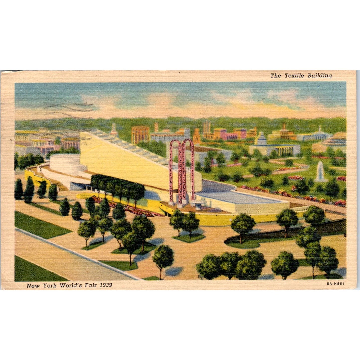 1939 New York World's Fair Textile Building Vintage Postcard PD3